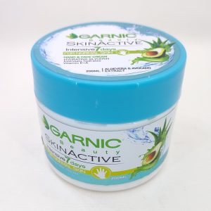 کرم مرطوب کننده گارنیک SkinActive مخصوص پوست خشک و نرمال